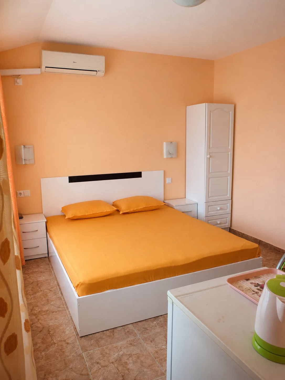 Room 303